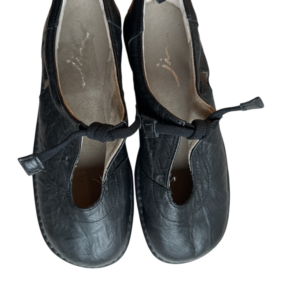 Jin Black Leather Flats Made In Japan Super Soft Wrinkled leather New JP22.5 - Picture 3 of 7